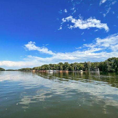Hotel Lakóhajó, úszóház - Tisza-tó Tiszafüred Exterior foto